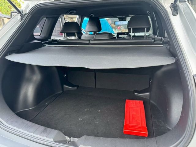 2020年TOYOTA Corolla Cross空間寬敞、油耗佳，配備7氣囊與TSS主動安全，外型時尚，是實用又安心的  第11張相片