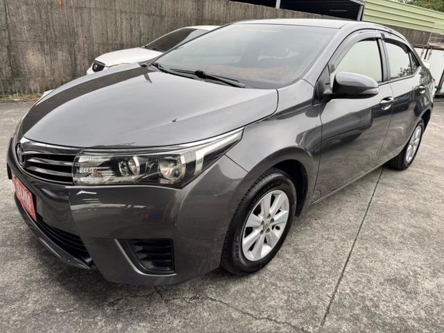 ✔️15 吋鋁合金輪圈✔️定速巡航系統✔️恆溫空調✔️倒車雷達✔️4組音響喇叭✔️雙前座氣囊✔️前霧燈  第1張相片