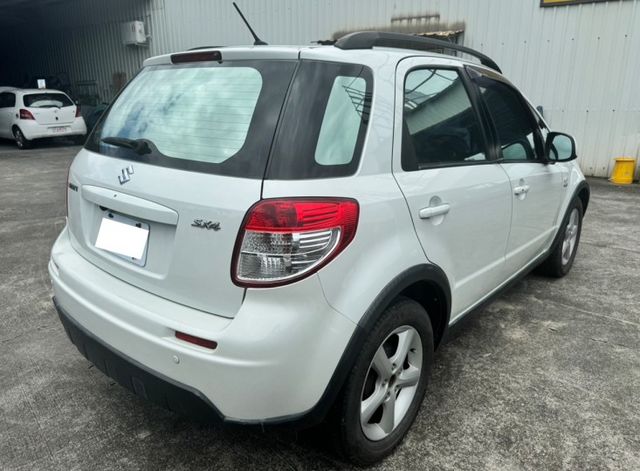 2007年NISSAN SX4，搭載安卓機與導車顯影，操控靈活、省油耐用，安全配備齊全，空間寬敞舒適，家庭代步首選！  第4張相片