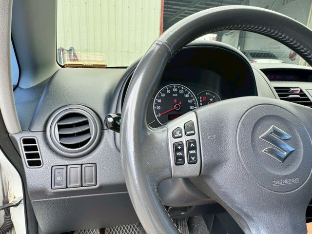 2007年NISSAN SX4，搭載安卓機與導車顯影，操控靈活、省油耐用，安全配備齊全，空間寬敞舒適，家庭代步首選！  第9張相片