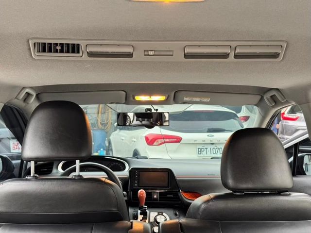 ✔️Smart Entry✔️Push Start✔️ISO-FIX✔️恆溫空調✔️定速巡航✔️電折後視鏡  第9張相片