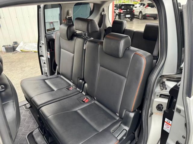 ✔️Smart Entry✔️Push Start✔️ISO-FIX✔️恆溫空調✔️定速巡航✔️電折後視鏡  第11張相片