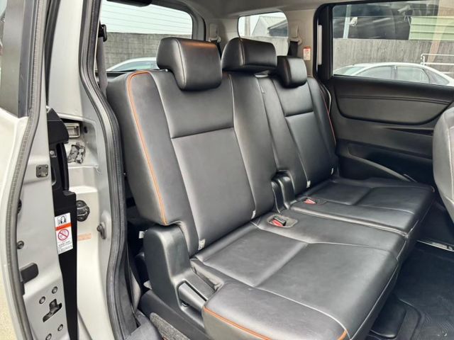 ✔️Smart Entry✔️Push Start✔️ISO-FIX✔️恆溫空調✔️定速巡航✔️電折後視鏡  第16張相片