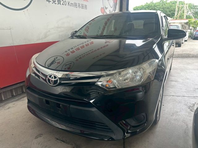 ✔️大型鍍鉻水箱護罩✔️車身同色後視鏡✔️高亮度晶鑽頭尾燈✔️雙前座安全氣囊✔️TPMS胎壓警示系統✔️炫藍三環式儀表板  第1張相片