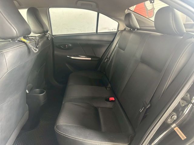 ✔️大型鍍鉻水箱護罩✔️車身同色後視鏡✔️高亮度晶鑽頭尾燈✔️雙前座安全氣囊✔️TPMS胎壓警示系統✔️炫藍三環式儀表板  第4張相片