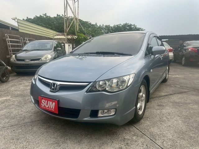 ✔️6只揚聲器  ✔️CD音響主機  ✔️前霧燈  ✔️16吋鋁圈 ✔️前座雙安全氣囊 ✔️前座雙扶手  第1張相片