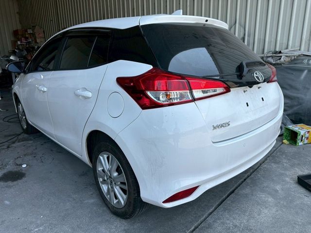 ✔️原廠保養紀錄齊全✔️全車原漆原鈑件✔️高 CP 值代步型✔️超省油、好停車、稅金省  第6張相片