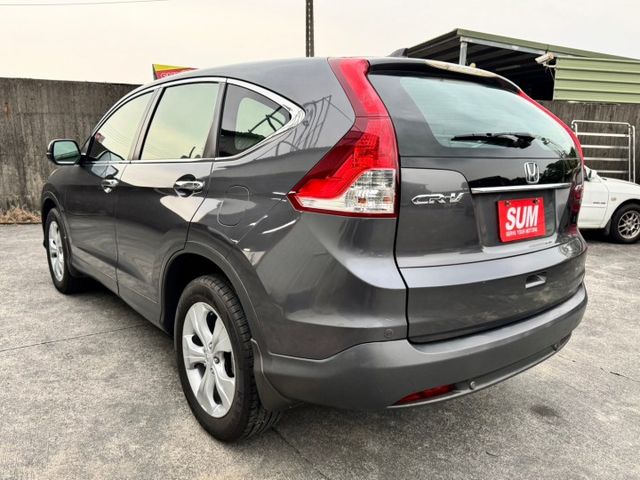2014年式本田CR-V 2.4 S四輪傳動，動力強勁、操控穩定，空間寬敞，安全性高，家庭理想選擇。  第4張相片