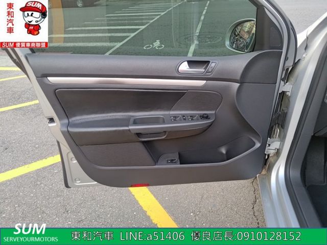 可全貸~五代GOLF小鋼炮 ~1.6省油省稅車~店長推薦優質代步車~ABS~8安  第7張相片