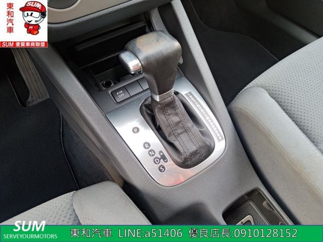 可全貸~五代GOLF小鋼炮 ~1.6省油省稅車~店長推薦優質代步車~ABS~8安  第20張相片