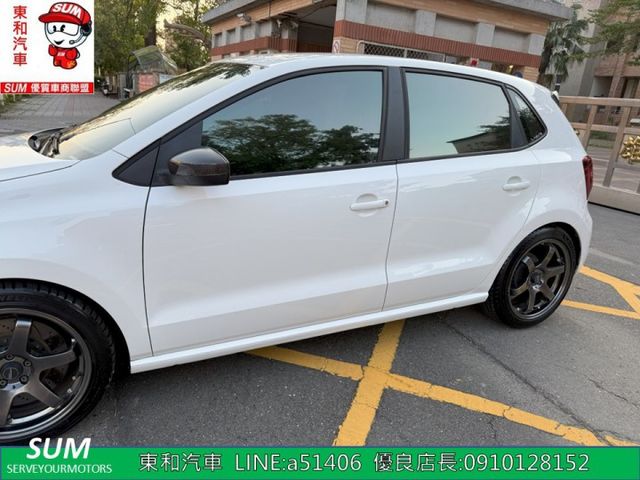 可全貸~小改款POLO~最安全的小車~好開省油~無泡水~無重大事故~  第2張相片