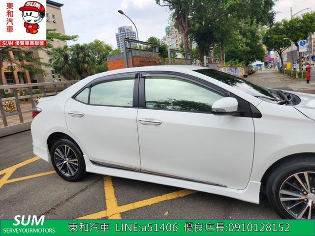 可全貸~Altis 1.8 ~i-Key~定速巡航~防滑~恆溫~8安~倒車~導航~抬頭顯示器~  第4張相片