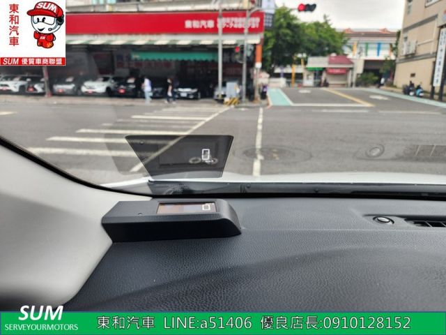 可全貸~Altis 1.8 ~i-Key~定速巡航~防滑~恆溫~8安~倒車~導航~抬頭顯示器~  第10張相片