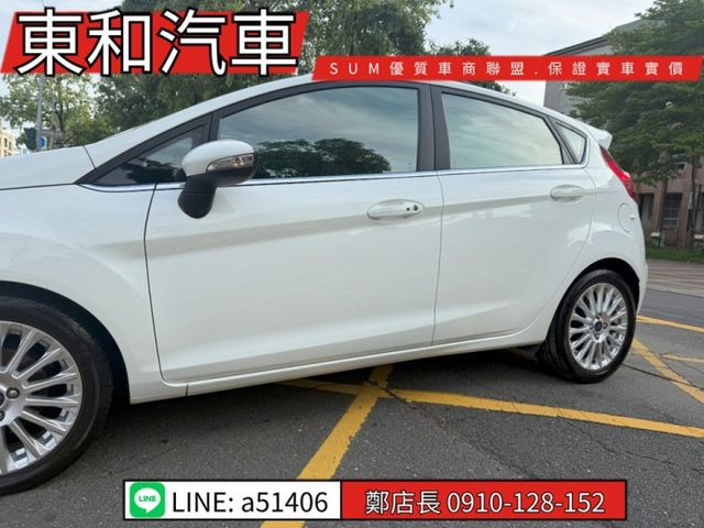 可全貸~五門運動款 ~1.0渦輪省油更省稅~I-KET~六速雙離合器~四安~原版件~只跑6萬6千KM  第3張相片