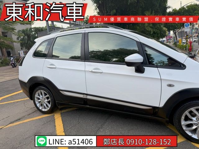 《COLT PLUS 》超值代步神車｜全車原鈑件｜行李架｜I-KEY｜7速手自排【只有跑2萬5千KM】～可全貸～  第5張相片