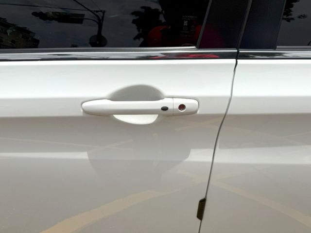 可全貸~15年ECO~天窗~里程保證~原版件~  第7張相片