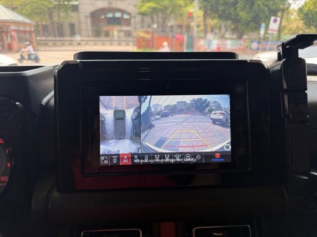 可全貸~22年11月Jimny ~4WD~360環景~全車原板件~低里程  第10張相片