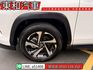 可全貸~勁酷版~免鑰匙摸門~車道偏移~循跡防滑~胎壓~CARPLAY  第7張縮圖