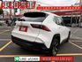 可全貸~勁酷版~免鑰匙摸門~車道偏移~循跡防滑~胎壓~CARPLAY  第8張縮圖