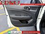 可全貸~VENUE小改款~跨界韓系小休旅~  第9張縮圖