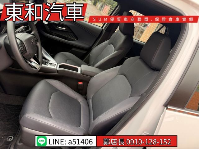 可全貸~勁酷版~免鑰匙摸門~車道偏移~循跡防滑~胎壓~CARPLAY  第12張相片