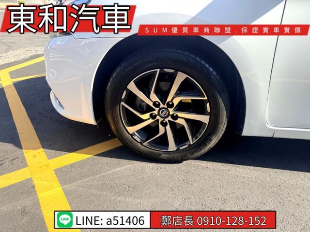 可全貸~小改款後末代款~I-KEY~ABS~6安~恆溫~導航~倒車顯影~盲點~  第6張相片