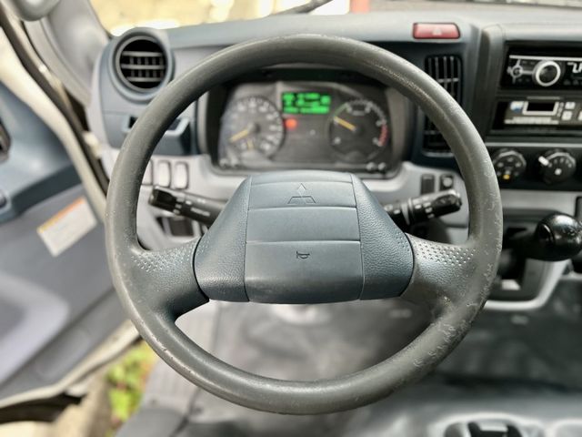 ✓-25度冷凍箱 ✓松達冷凍機組 ✓自手排堅達 ✓柴油  第3張相片