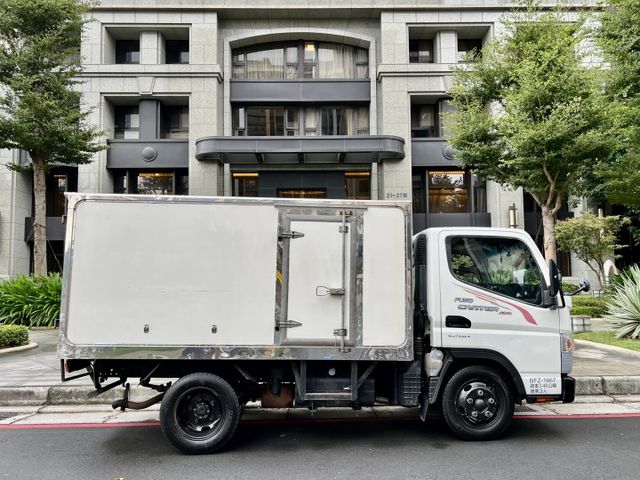 ✓-25度冷凍箱 ✓松達冷凍機組 ✓自手排堅達 ✓柴油  第5張相片