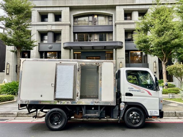 ✓-25度冷凍箱 ✓松達冷凍機組 ✓自手排堅達 ✓柴油  第6張相片