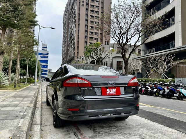 ✓渦輪旗艦款 ✓柴油車 省油省稅 ✓全新車機 結合空調系統 ✓導航＋天窗＋電動椅 ✓Push-Start  第17張相片