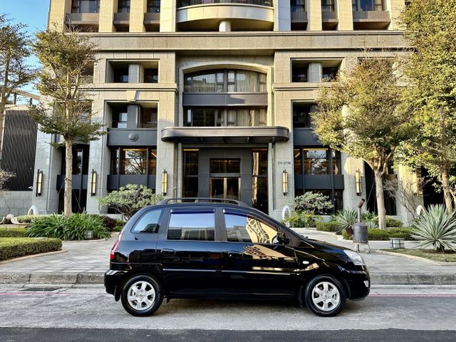 ✓小型掀背車 ✓小巧車體，寬敞多變 ✓安卓車機  第3張相片
