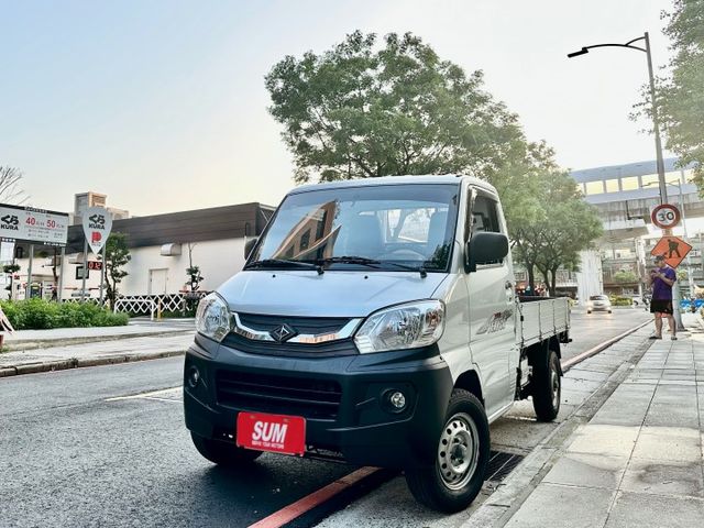 ✓框式木床 ✓剛換四條新胎 ✓1300cc稅金超省 ✓貨台長2.3米 寬1.4米  第2張相片