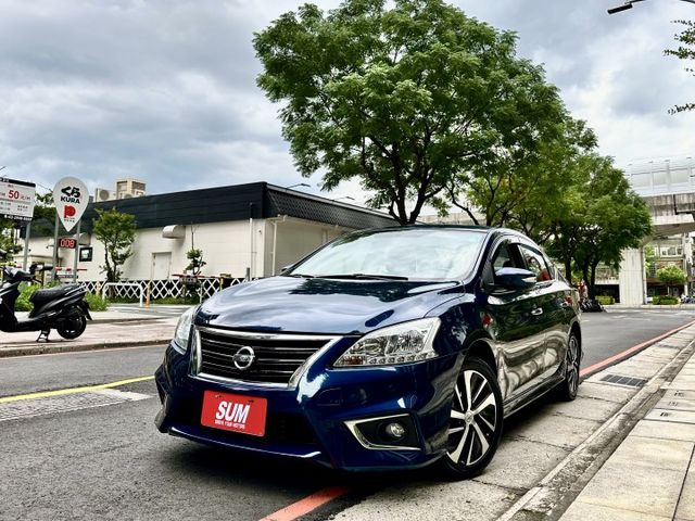 ✓Super Sentra Aero旗艦版 ✓電子啟動IKEY ✓電動收摺後視鏡 ✓後座出風口 ✓抬頭顯示器  第2張相片