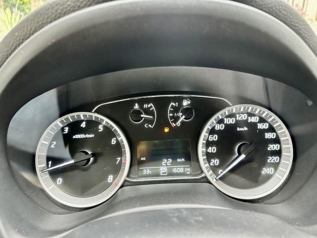 ✓Super Sentra Aero旗艦版 ✓電子啟動IKEY ✓電動收摺後視鏡 ✓後座出風口 ✓抬頭顯示器  第11張相片