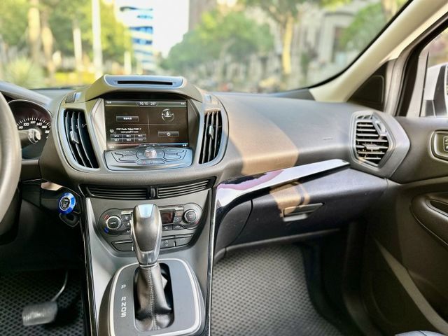 ✓輕旅1500cc低稅金 ✓全景天窗 ✓定速 ✓iKEY免鑰啟動 ✓電尾門 ✓電動收折後照鏡  第6張相片