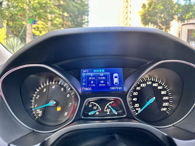 ✓自動停車 新手免擔心 ✓胎壓偵測 ✓影音滿貫 導航藍牙數位電視 ✓天窗  第13張相片