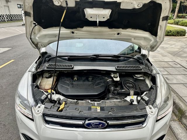 ✓2.0旗艦版SUV ✓全景天窗 ✓自動停車系統 ✓車道偏離系統 ✓電動尾門  第20張相片
