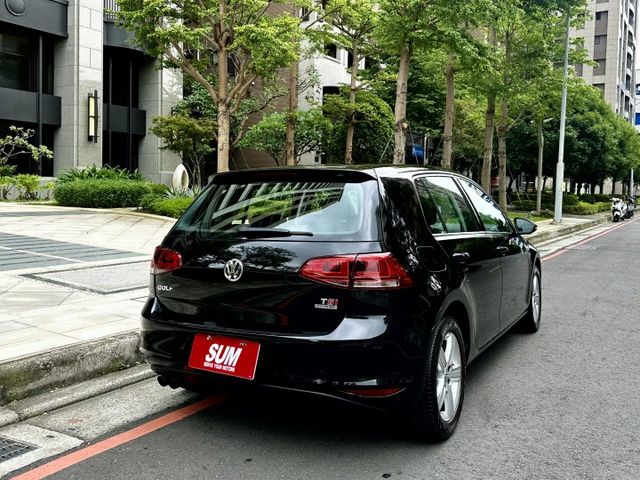✓1.4 TSI ✓五門渦輪小鋼炮 ✓電子手煞車 ✓AUTOHOLD ✓怠速熄火 ✓電動收納後照鏡  第15張相片