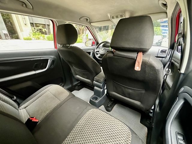 ✓進口小五門 ✓1.2省稅省油 ✓小車好駕馭 ✓定期保養 女用車 ✓無待修  第9張相片
