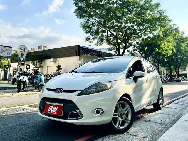 ✓SUM保固內 買就送一年兩萬保固！✓定期保養 ✓五門小車適合新手  第2張相片