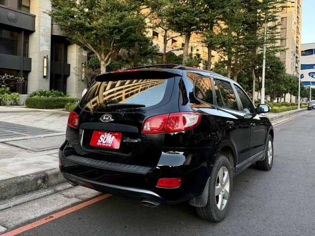 ✓柴油省油省稅 ✓大扭力 ✓超大空間 ✓後座出風口 ✓定速 ✓天窗  第17張相片