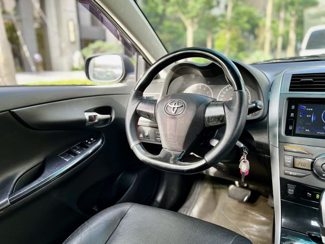 ✓國民神車 ✓改款省油CVT ✓前車主定期保養 ✓舒適皮椅好清潔 ✓便利定速 ✓LED尾燈  第4張相片