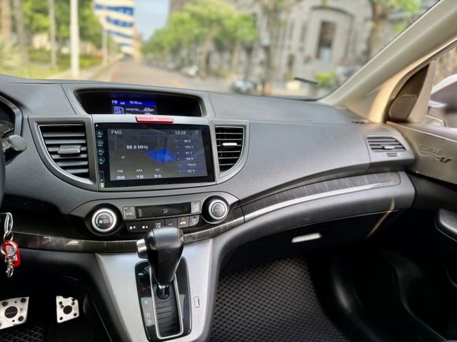 ✓銷售冠軍CRV ✓實用大空間 ✓循跡防滑 ✓後座出風口 ✓定速 ✓天窗  第9張相片