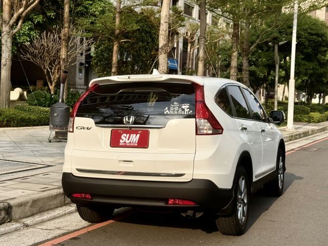 ✓銷售冠軍CRV ✓實用大空間 ✓循跡防滑 ✓後座出風口 ✓定速 ✓天窗  第17張相片
