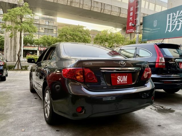 ✓倒車雷達 ✓恆溫 ✓皮椅 ✓ABS防鎖死 ✓抬頭顯示器 ✓電動收納後照鏡  第11張相片