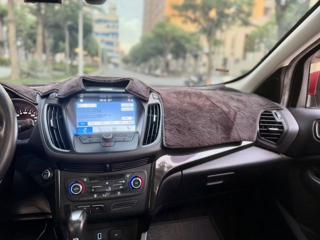 ✓一手女用 ✓1500cc輕休旅 ✓安全配備升級 全車系7氣囊 ✓全景天窗 ✓電尾門 ✓抬頭顯示器 ✓車道偏移 ✓ACC  第9張相片