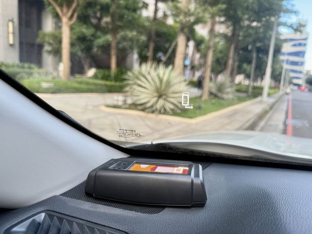 ✓熱銷休旅 ✓原廠環景倒車影像 ✓盲點偵測 ✓電動尾門 ✓妥善率高 ✓大空間 ✓Carplay ✓AUTOHOLD  第15張相片