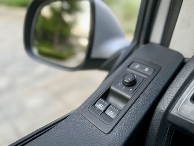 ✓長軸版 ✓3+3+3後廂大空間 ✓胎壓監控 ✓倒車顯影 ✓循跡防滑 ✓斜坡起步輔助  第11張相片