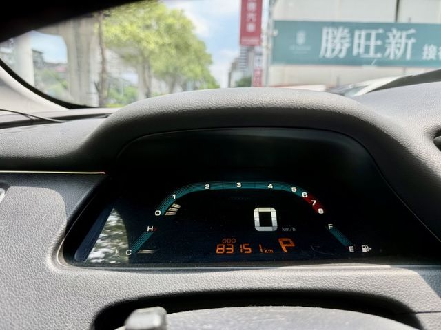 ✓渦輪大馬力 ✓電動天窗 ✓胎壓監控 ✓環景影像系統 ✓循跡防滑 ✓斜坡起步輔助  第13張相片