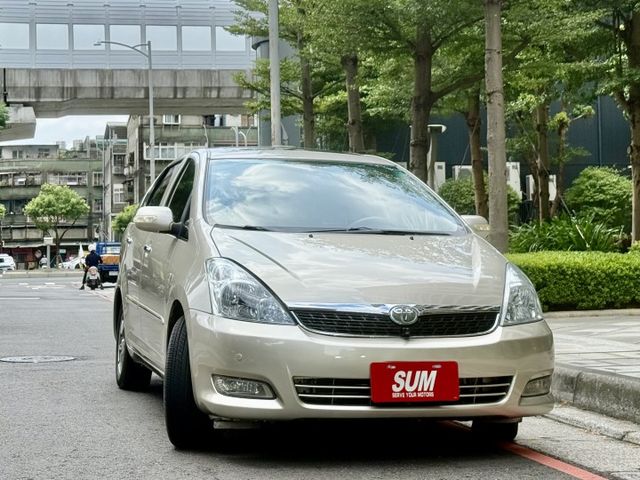 ✓第三排座椅 ✓後座平整化 ✓雙天窗 ✓電動椅 ✓倒車顯影 ✓循跡防滑 ✓恆溫空調  第1張相片